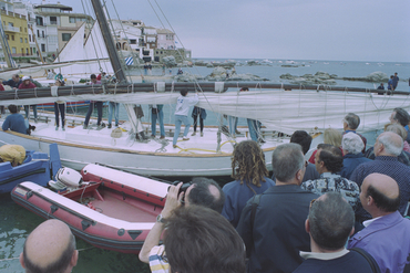  V Trobada de barques aparellades amb vela llatina a Calella