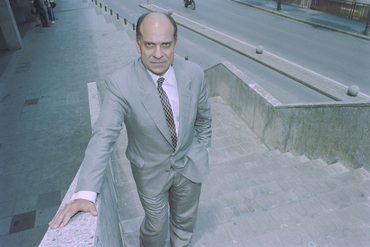 Pere Esteve vista la seu del Diari de Girona