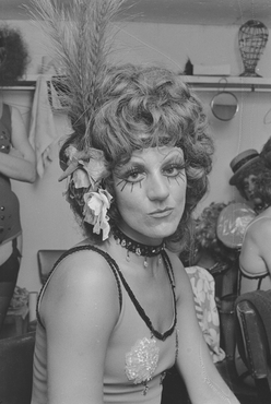 Actrius i actors de l'espectacle Cabaret al New Flamingo de Platja d'Aro 