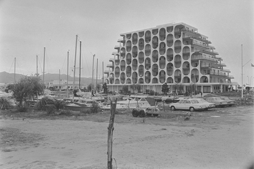 Edifici d'habitatges d'Empuriabrava