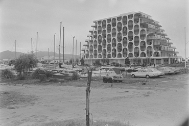 Edifici d'habitatges d'Empuriabrava