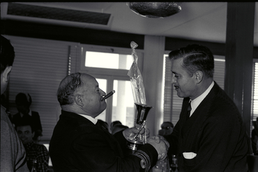 Acte de lliurament de premis d'un concurs de pesca