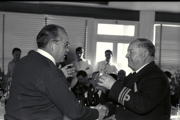 Acte de lliurament de premis d'un concurs de pesca