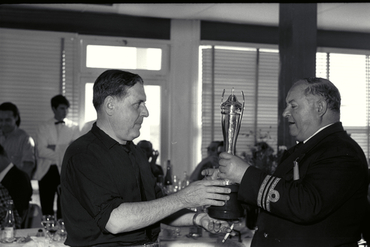 Acte de lliurament de premis d'un concurs de pesca