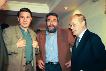 Trobada entre els líders dels sindicats, CCOO i UGT, i el president de la CEOE