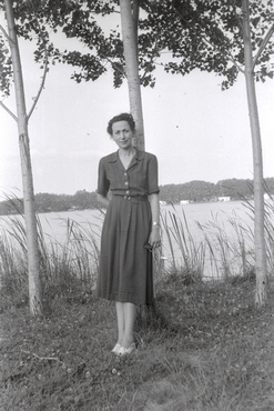 Encarnació Maurici Torrent a l'Estany de Banyoles