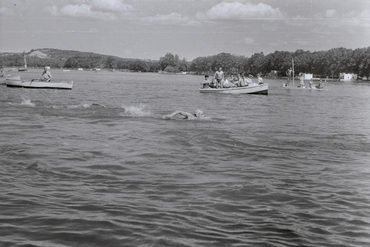 7a Travessia de l'Estany de Banyoles