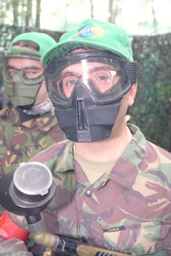 "Paintball", jocs de guerra, a Sant Hilari Sacalm
