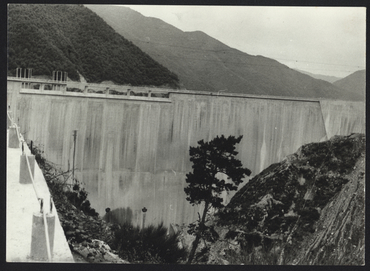 Imatges de la presa i el pantà de Susqueda