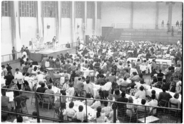 Acte de concessió del III Premi Prudenci Bertrana al Palau Municipal d'Esports