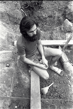 Excavació al Puig d'en Roca