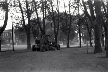 Aplanadora a la Devesa de Girona