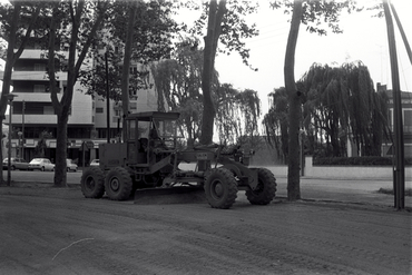 Aplanadora a la Devesa de Girona