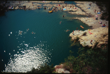 Banyistes al Riu Llierca