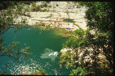 Banyistes al Riu Llierca