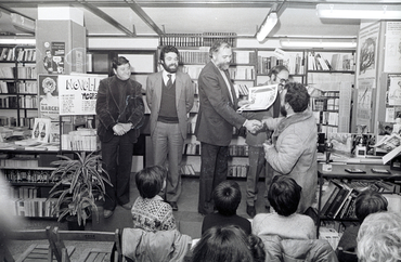 Acte festiu a la Llibreria 22