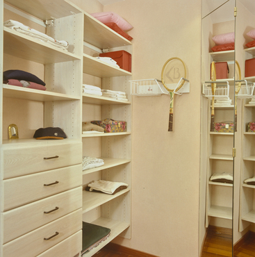 Interior d'un armari de roba