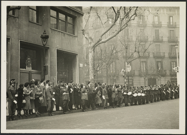 Desfilada militar en motiu de la Vistia del General Francisco Franco a Barcelona