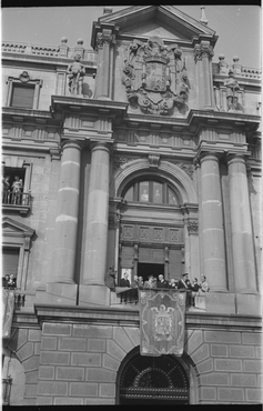 Desfilada militar en motiu de la Vistia del General Francisco Franco a Barcelona