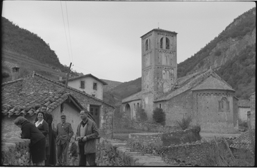 Vista de l'església de Beget